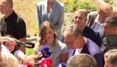 VUČIĆ U DEŽEVI: Moramo da izgradimo Srbiju u kojoj će deca želeti da žive