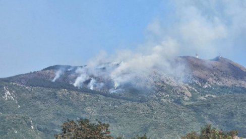 ГОРЕ ХРВАТСКА, АЛБАНИЈА, БиХ... Драматични призори у региону, ватрогасци се данима боре са ватреним стихијама (ВИДЕО)