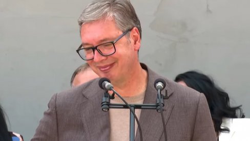 VUČIĆ NAPRAVIO ONO ŠTO NI TITO NIJE Predsednik odgovorio meštaninu, poručio samo jedno