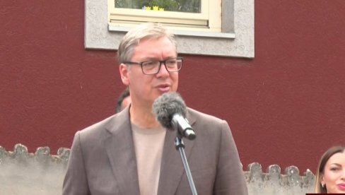 ВУЧИЋ У ПОСЕТИ ПЛОЧНИКУ: Ускоро изградња локалних путева и водовода Плочник–Појате вредног 750.000 евра