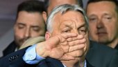 Orban snimljen u kupaćim gaćicama na jahti - u srpskom komšiluku (VIDEO)