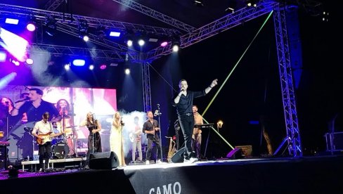 VRATIO SE NA SCENU KOJA GA PODSEĆA NA POČETKE KARIJERE: Mirza Selimović posle 12 godina ponovo na Roštiljijadi (FOTO)