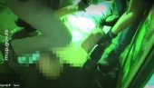 POGLEDAJTE KAKO JE PAO MANIJAK SA BANOVOG BRDA: Osumnjičen za silovanje i pokušaj razbojništva, policija ga odmah locirala (VIDEO)
