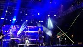 MNOGO MI JE DRAGO ŠTO SAM OVDE: Ivana Selakov podigla Leskovčane na noge i pevala svoje najveće hitove (FOTO)