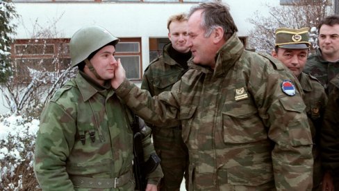 IZDAJNIK, “POTURICA”, USTAŠA - TO SE NE POSTAJE, TO SE RAĐA: Ko su oblici života koji pljuju Ratka Mladića? Lek za takve je prava sitnica