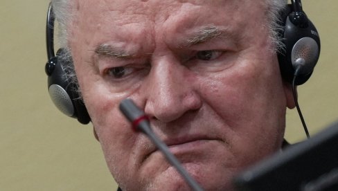 UMRO RATKO MLADIĆ