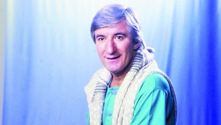VEČE NEPROLAZNIH HITOVA: Toma Zdravković i dalje živi kroz pesme, sledi i koncert u znak sećanja (FOTO)