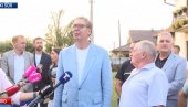 VUČIĆ U LIPNIČKOM ŠORU: Predsednik obilazi domaćinstvo Marić (VIDEO)