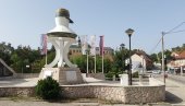 ДА НИЈЕ ЂЕНЕРАЛА, СВЕГА БИ БИЛО, СВЕГА, СЕМ СРБА...  Новости у родном селу Ратка Младића, Божановићима код Калиновика