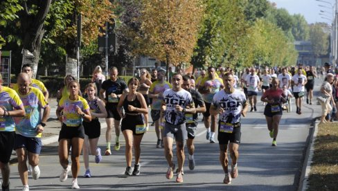 DOMINACIJA SRPSKIH ATLETIČARA:  U Kraljevu održana ulična „Trka Kraljeva–Trka za dečju radost“