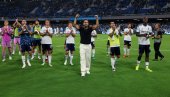 KOMO SE NE ŠALI: Pao je Napoli, Fabregas napravio moćan tim (VIDEO)
