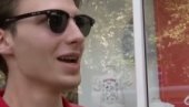 ЈЕСТЕ ЛИ ВИ ПЛЕНУМ ИЛИ ЖЕНЕ У ЦРНОМ? Вођа блокадера са Правног у налету лудила говори све најгоре о генералу Младићу (ВИДЕО)