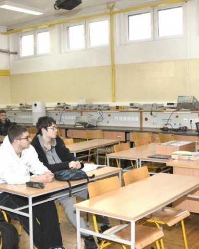 KIRIJA PUNI BUDŽET: Od zakupa prostora beogradskih škola mesečno i do četvrt miliona dinara