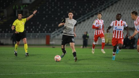 Eksplodirala bomba na Lagatoru! Prvoligaš doveo bivšeg igrača Čelsija i Partizana!