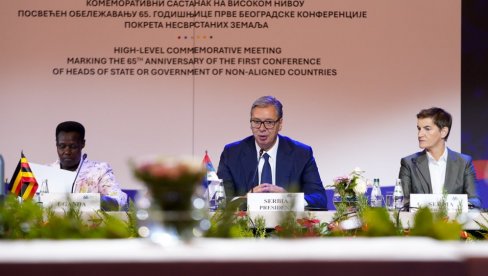 VUČIĆ SA SVETSKIM DRŽAVNICIMA: Govorili smo o projektima i snažnijim ekonomskim vezama, Srbija zna šta želi (VIDEO)
