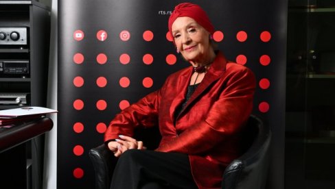 PEVAĆU ZAUVEK, DOK SAM ŽIVA: Lepa Lukić za Novosti o novoj duetskoj pesmi, karijeri dugoj 62 godine i planovima za budućnost (FOTO)