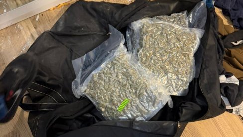 U DVORIŠTU U IZBIŠTU DRŽAO DROGU: Pokrenuta istraga za prodaju narkotika