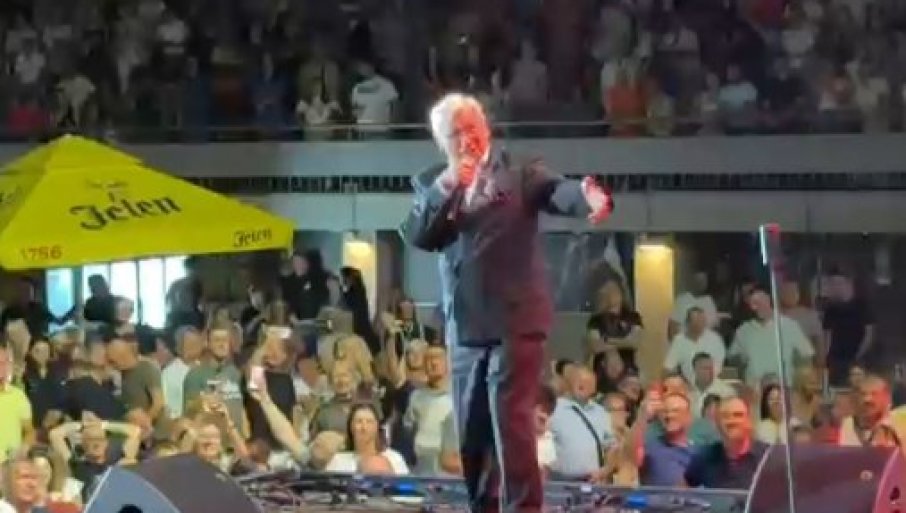 NASTAVLjA DA ISPISUJE ISTORIJU: Počeo treći koncert Milančeta Radosavljevića (FOTO)