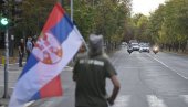 НАЦИЈА СЛОЖНО ДОЧЕКАЛА ГЕНЕРАЛА: Младић последњи пут ујединио Србе, снимци који су грађани поделили говоре више од речи (ВИДЕО)