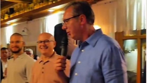VUČIĆ JASAN: Idemo do konačne i ubedljive pobede! - Pogledajte atmosferu na Paliću (VIDEO)
