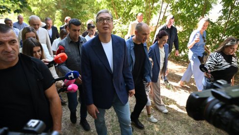 ONI NISU TI KOJI SU SILA I MOLIM IH DA TO RAZUMEJU Vučić o sutrašnjoj poseti Nišu: Mislio sam da su se malo opametili, ali izgleda da nisu
