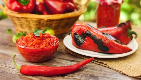 RECEPT ZA STARI MAKEDONSKI AJVAR: Glavna razlika je u jednom sastojku