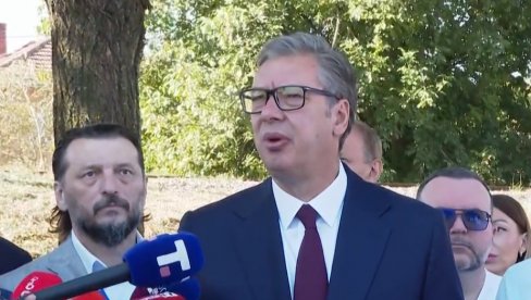 VUČIĆ U NIŠU: Obilazi lokaciju za izgradnju Klinike za ginekologiju i akušerstvo