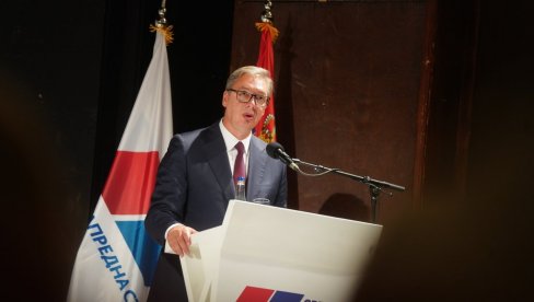 PRAVI PONOS DRŽAVE: Građani čestitali Vučiću na svemu što je uradio za Srbiju