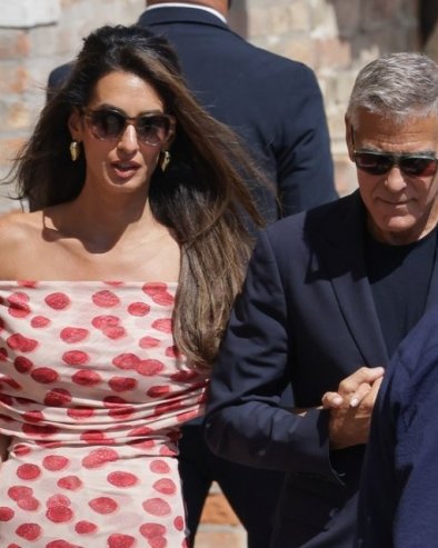 AMAL KLUNI JE KRALJICA FILMSKOG FESTIVAL A U VENECIJI: Prelepa advokatica oduševila u haljini od 1.500 evra poznate modne dizajnerke