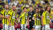 Dušan Vlahović je gazda u Istanbulu! Bešiktaš golom Srbina slavio na gostovanju Fenerbahčeu (VIDEO)