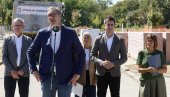 „ZAPAMTITE, PRAVIĆE VAM TURISTIČKE TURE NA TOMPSONOVE KONCERTE!“ Vučić zagrmeo: Nikada me na to neće naterati!
