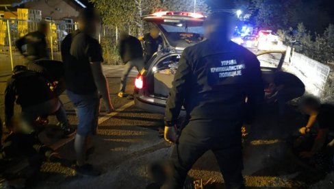 UKRALI SEF IZ MENJAČNICE: Akcija policije u Arilju, uhapšeno sedam osoba (FOTO)