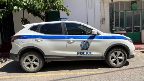 НА ДВА ЛОКАЛА У ЦЕНТРУ АТИНЕ БАЧЕНЕ БОМБЕ: Нико није повређен