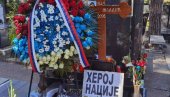 DAN NAKON SAHRANE: Veličanstveni prizori sa groba generala Mladića na Topčideru (VIDEO)