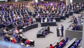 BURNO U BUNDESTAGU ZBOG RUSIJE: AfD poručio Mercu — Vaše vreme je prošlo