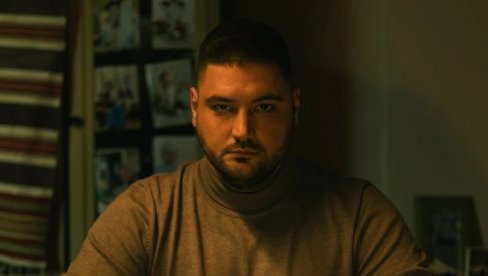 TRI GODINE JE SLUŠAO SAMO KOD KUĆE: LJuba Perućica novu pesmu posvetio sinu Alekseju (FOTO)