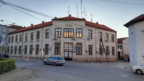 LESKOVČANIN NA ULICI TUKAO VLASOTINČANKU: Pritvor zbog pokušaja iznude i teških telesnih povreda