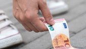 ŠTA TREBA URADITI? Da li su novac pronađen na ulici, telefon na klupi, sat u parku, vaši ili ne?