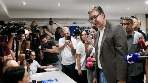 VUČIĆ NAJAVIO POBEDU: Očekujemo izlaznost od preko 80 posto