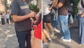PROSVETNA RADNICA OČITALA LEKCIJU BLOKADERIMA NA VOŽDOVCU: Prozvala ih zbog dece, pa im poručila šta ih čeka na izborima