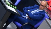 MERCU SE OZBILJNO DRMA FOTELJA: Čak 78 odsto Nemaca ne želi ga za kancelara