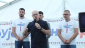 VUČEVIĆ U BAČKOM PETROVCU: Ujedinjena Srbija odgovor na podele i nasilje