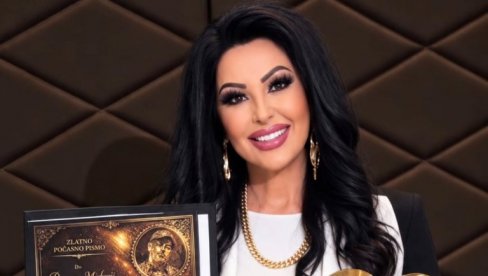 NAGRAĐENA KAO IKONA MUZIKE: Dragana Mirković dobila još jedan Oskar u rukama (FOTO)