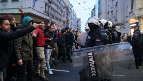 SNIMCI KAMERA POKAZALI DA JE AFERA O ZVUČNOM TOPI MONTIRANA: Za ovakve opasne laži neko mora da odgovara