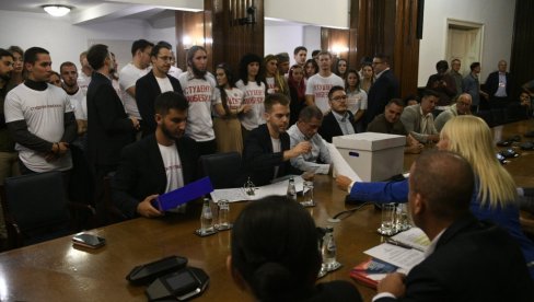 BLOKADERSKA LISTA!  Sada je jasno zašto su je krili, ovo su razlozi i spisak