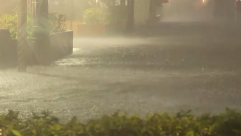 PALO OKO 110 MILIMETARA KIŠE: Ovoj zemlji preti opasan scenario, stručnjaci izdali važno upozorenje građanima (VIDEO)