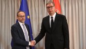 VUČIĆ RAZGOVARAO SA EMANUELOM ŽIOFREOM: Predsednik otkrio detalje važnog susreta (FOTO)