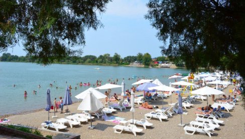 DOMAĆI TURISTI VOLE BELOCRKVANSKA JEZERA: I ove sezone zabeležen porast broja noćenja (FOTO)