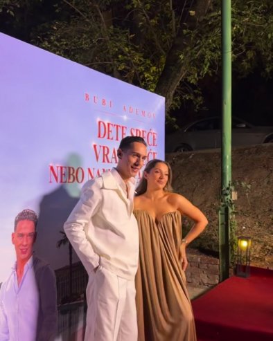 SESTRA NADICA MI JE BILA KAO MAJKA: Bubi Ademov na promociji pesama progovorio o porodici i karijeri (FOTO)