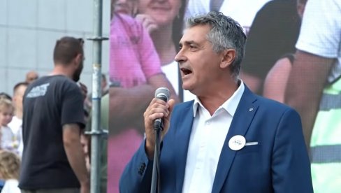 JEDINO ŠTO SRDANOVIĆ NUDI SU UVREDE: Dok narod radi, on jedino što ume je ovo (VIDEO)